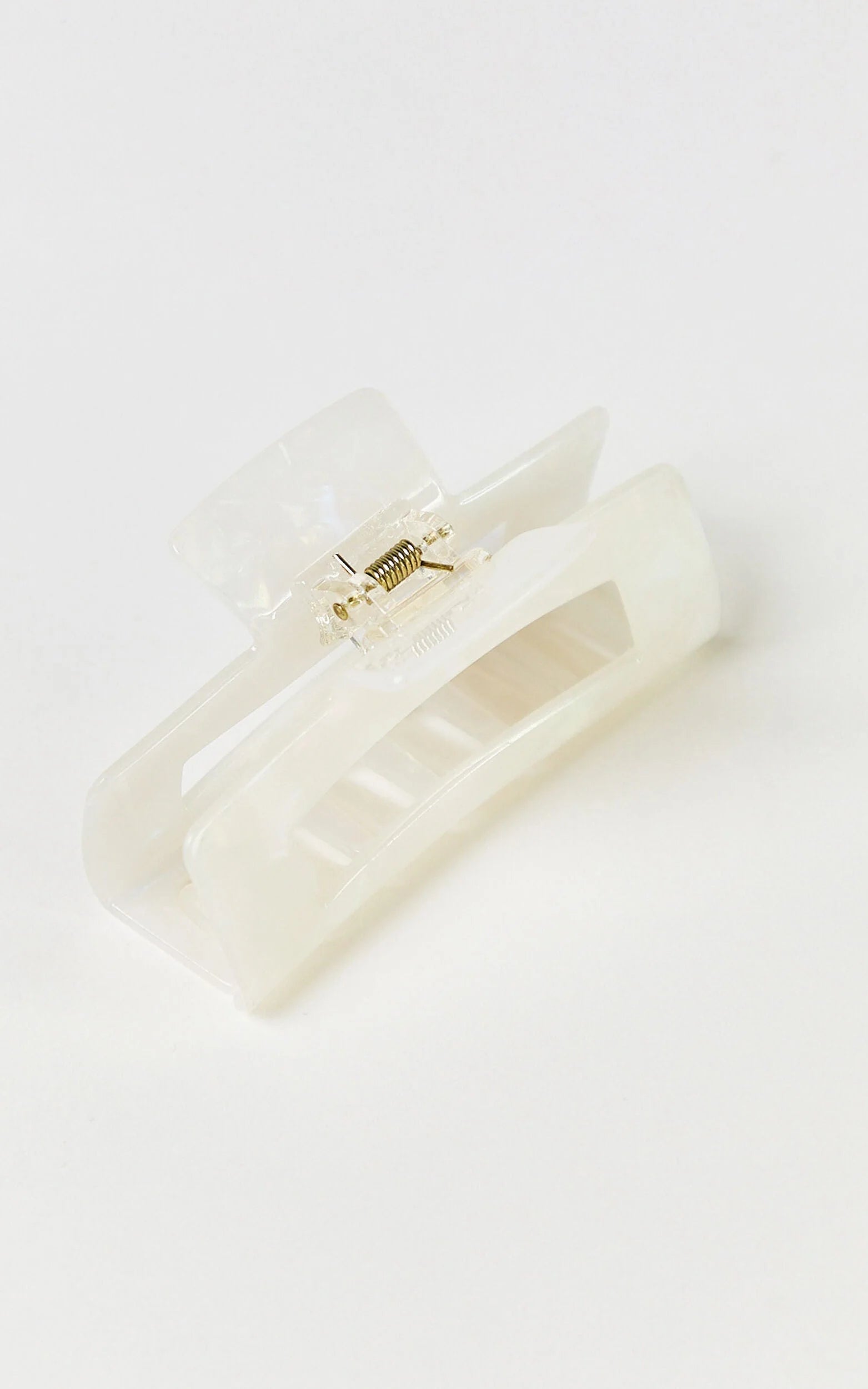 Wilda Hair Clip - Rectangle Claw Hair Clip in Cream